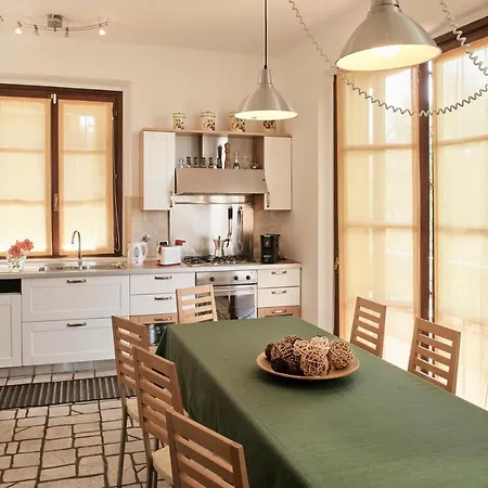 Belvedere - Localita Barbiano, 3b, 50022 Fi, Italy *